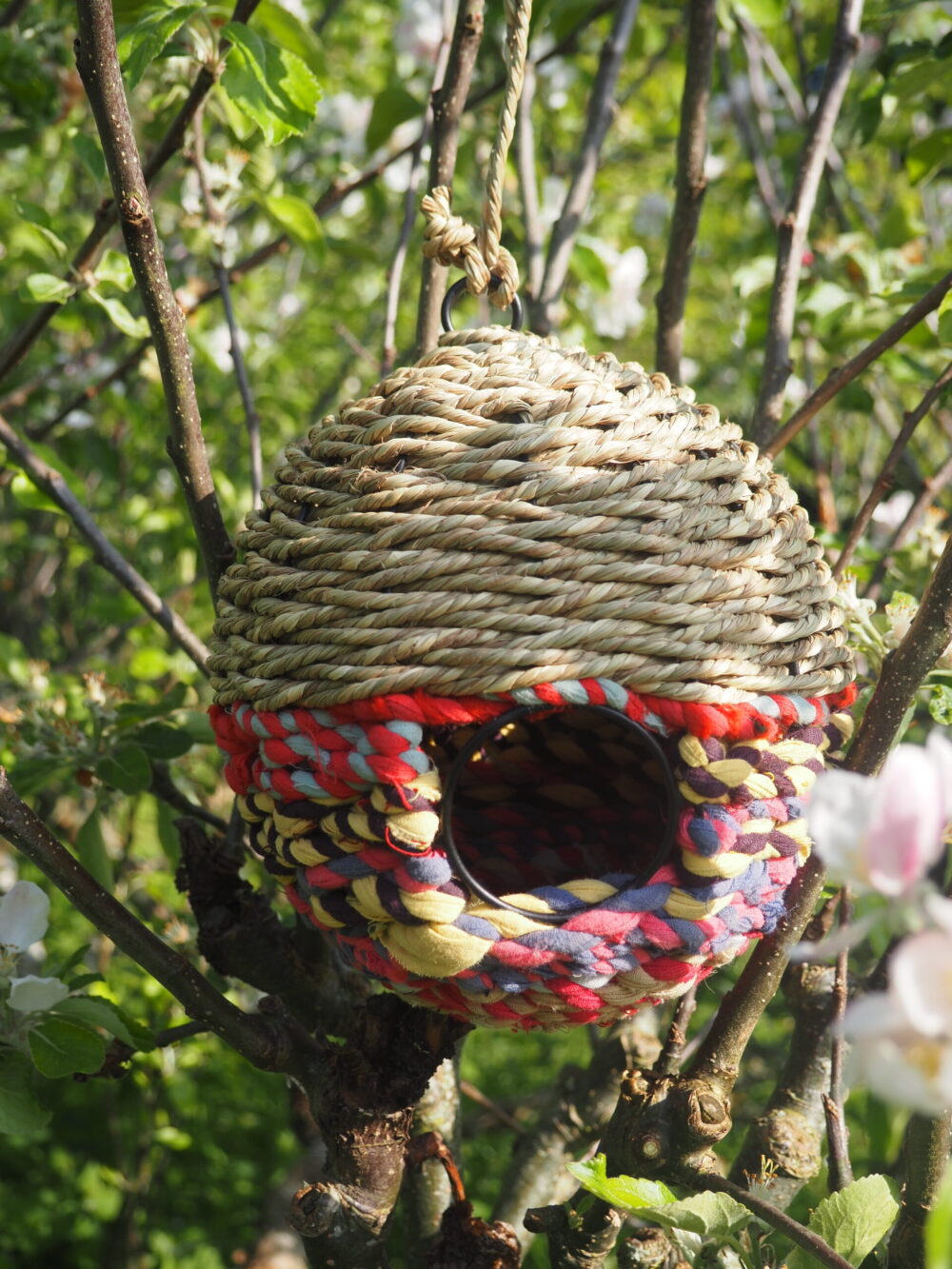 Munja And Reclaimed Sari Fabric Bird Nester - Image 10
