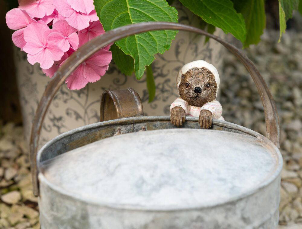 Beatrix Potter Mrs. Tiggy-Winkle Plant Pot Hanger - Image 6