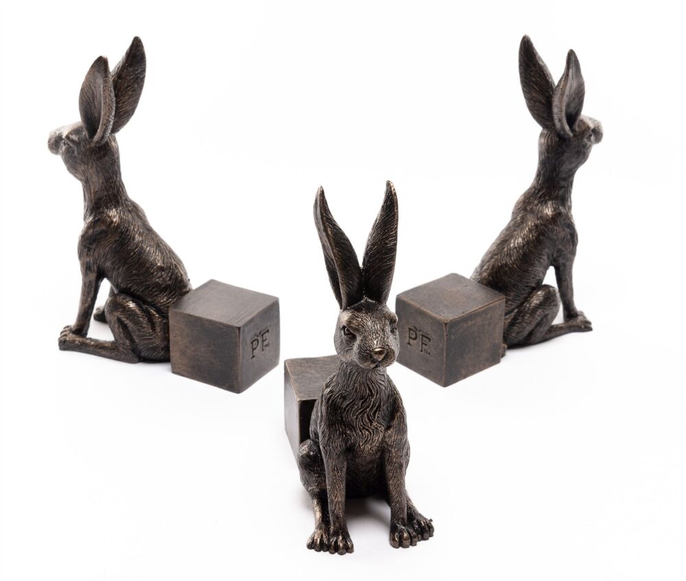 Drove Of Hares Plant Pot Feet - Set of 3 - Moongazing, Sitting and Vigilant Hares - Image 6