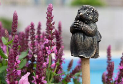 Beatrix Potter Mrs Tiggy-Winkle Cane or Stake Topper