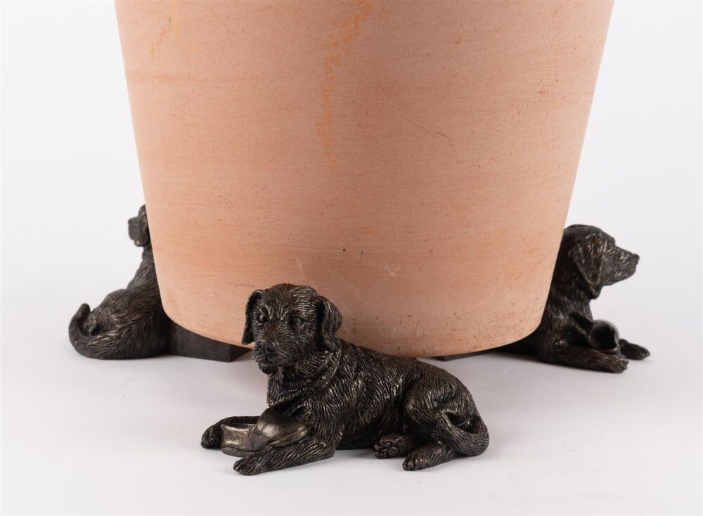 Resting Labrador Plant Pot Feet - Set of 3 - Image 9