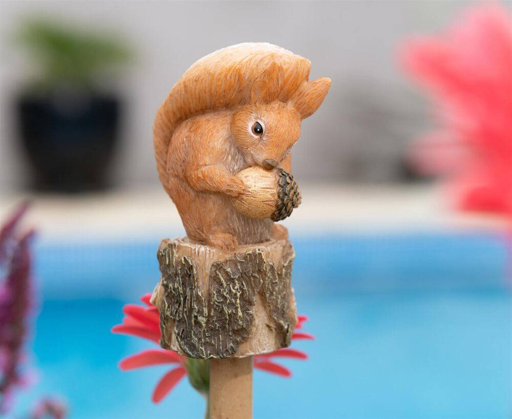 Beatrix Potter Squirrel Nutkin Cane or Stake Topper - Image 3