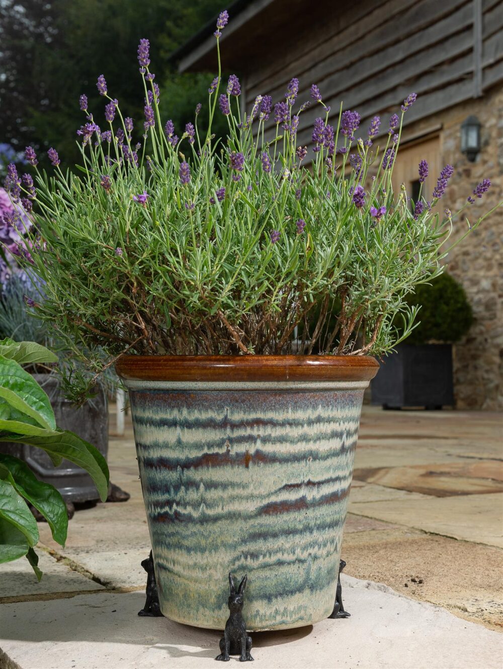 Small Bronze Sitting Hare Plant Pot Feet - Set of 3 - Image 5