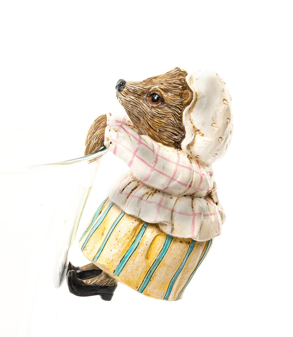 Beatrix Potter Mrs. Tiggy-Winkle Plant Pot Hanger - Image 2