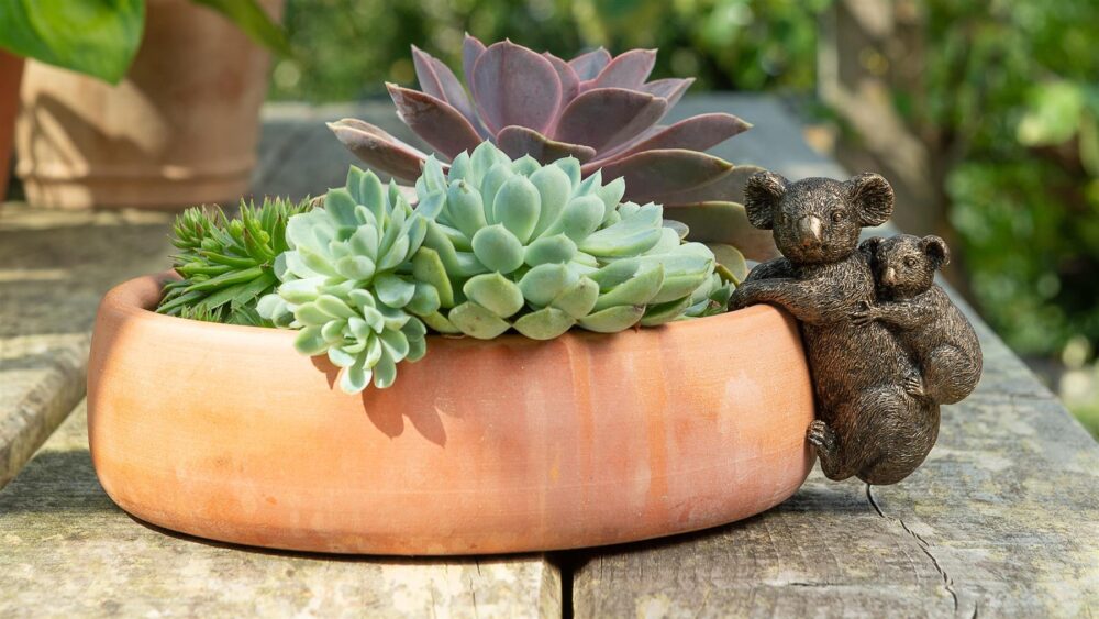 Koala and Cub Plant Pot Hanger - Image 2