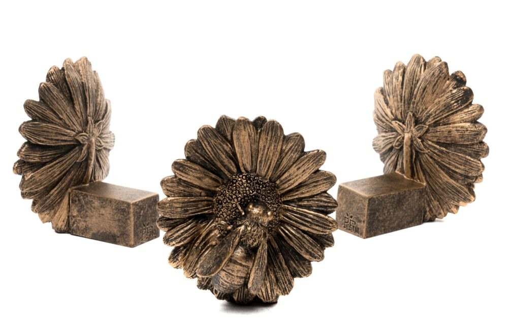 Bee Plant Pot Feet - Set of 3 - Image 5