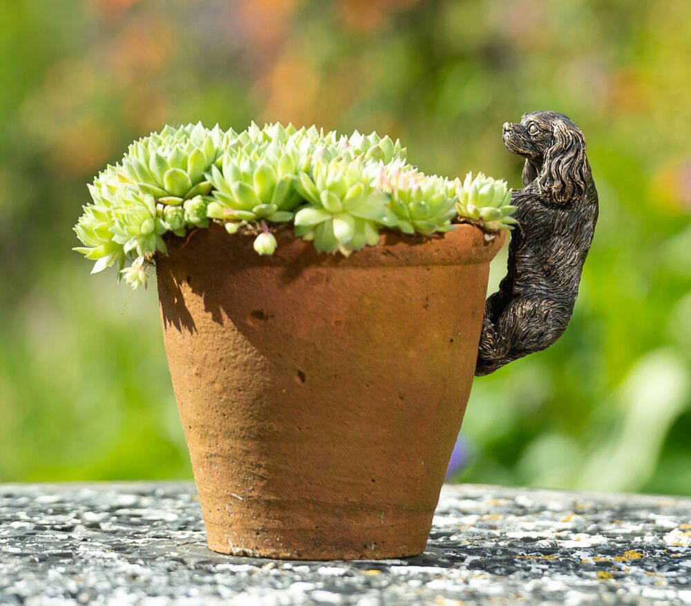 Antique Bronze Coloured Cavalier King Charles Spaniel Pot Buddy Plant Pot Hanger - Image 2