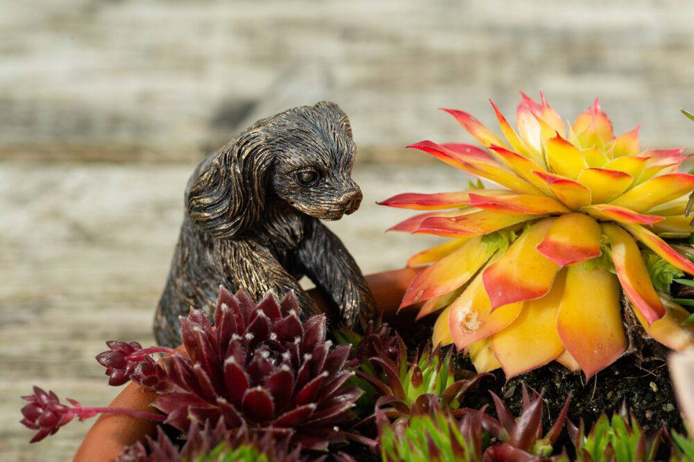 Antique Bronze Coloured Cavalier King Charles Spaniel Pot Buddy Plant Pot Hanger - Image 7