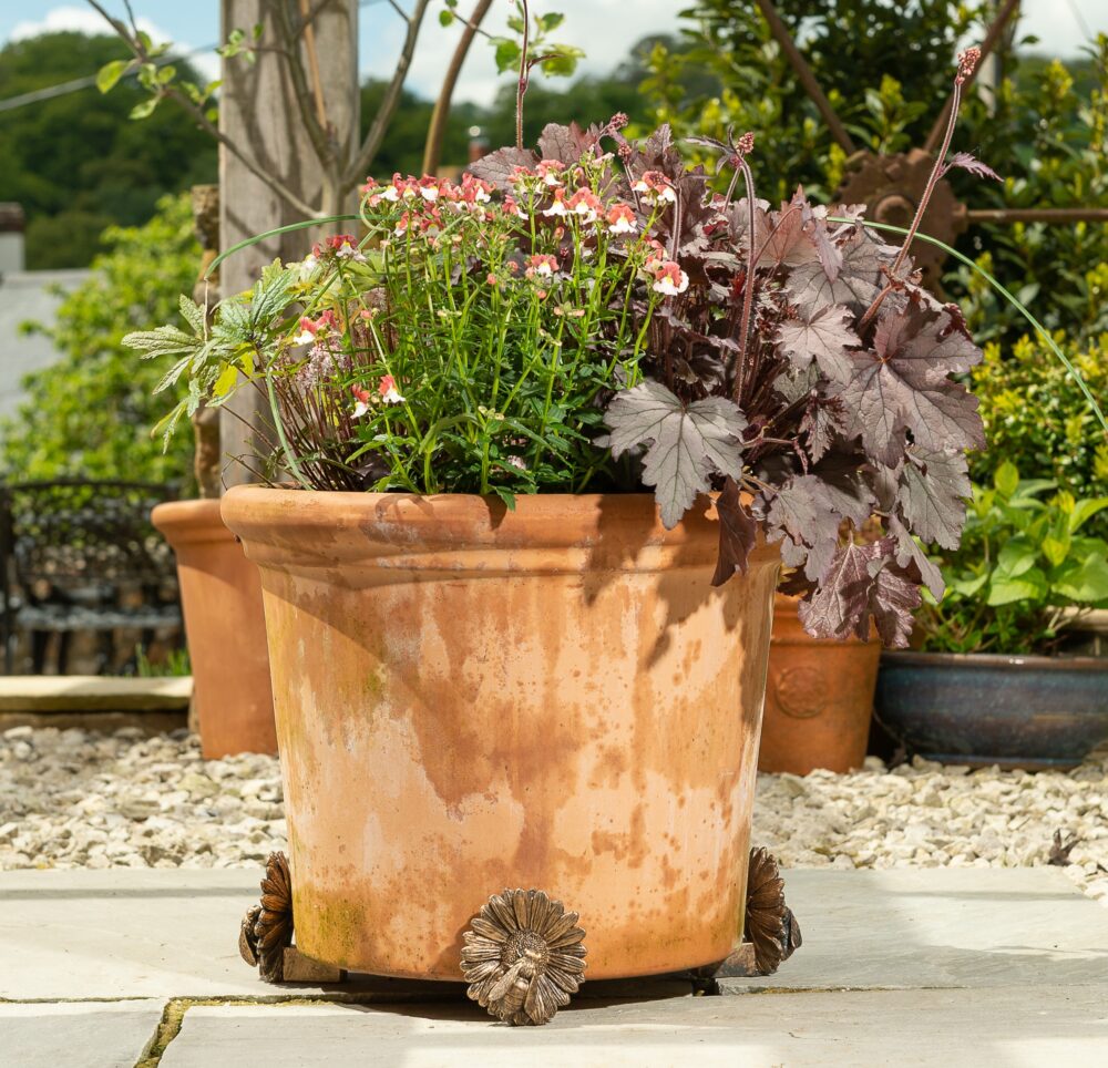 Bee Plant Pot Feet - Set of 3 - Image 6