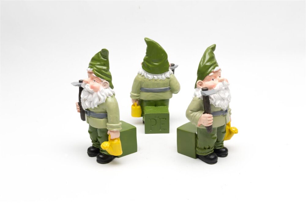 Standing Gnome With Watering Can Plant Pot Feet - Set of 3 - Image 4