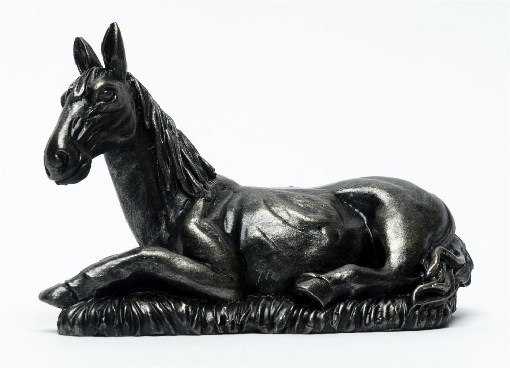 Horse Laying Plant Pot Feet - Set of 3 - Image 4