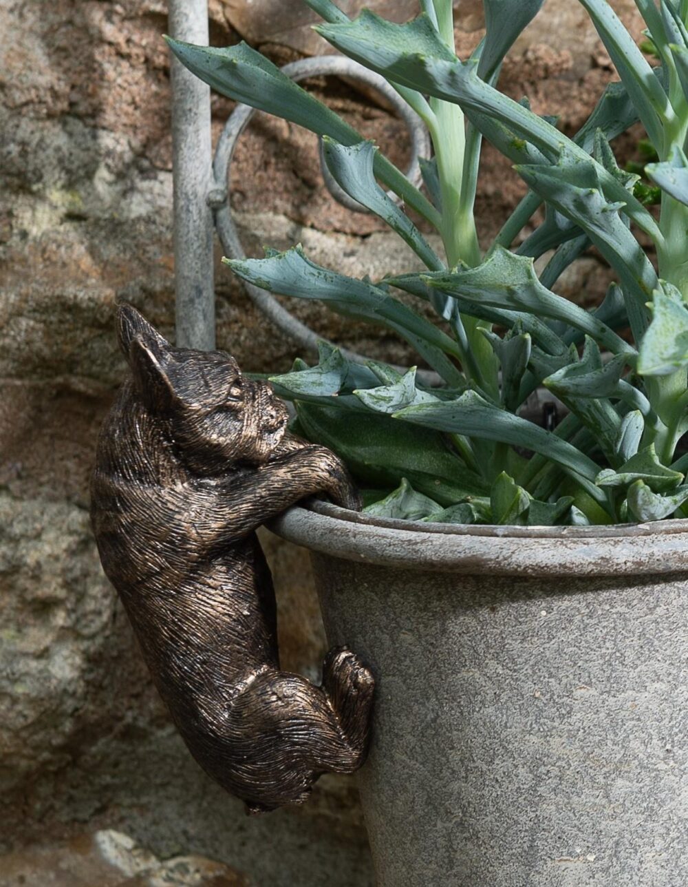 French Bulldog Plant Pot Hanger - Image 2