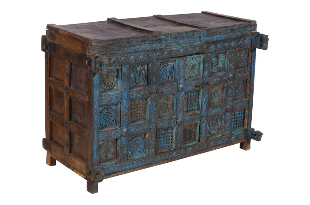 Antique Indian Teak Wood Damchiya Chest - Image 4