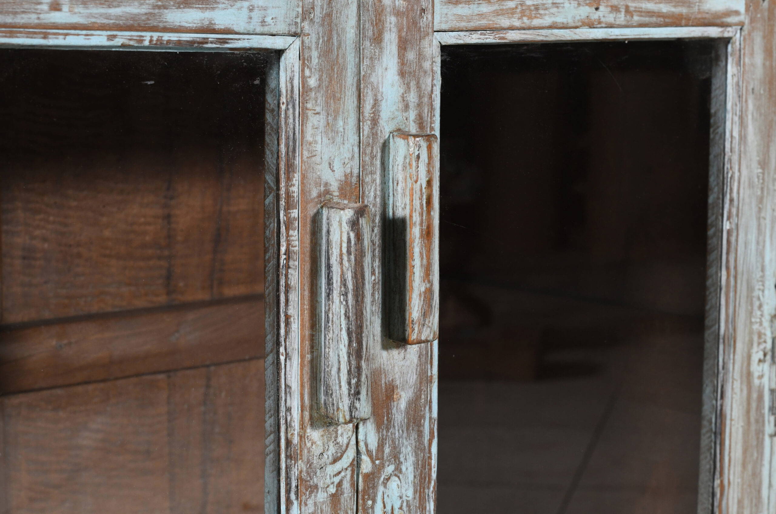 Antique Indian Teak Wood Double Glass Fronted Kaanch Almirah Display Cupboard - Image 4