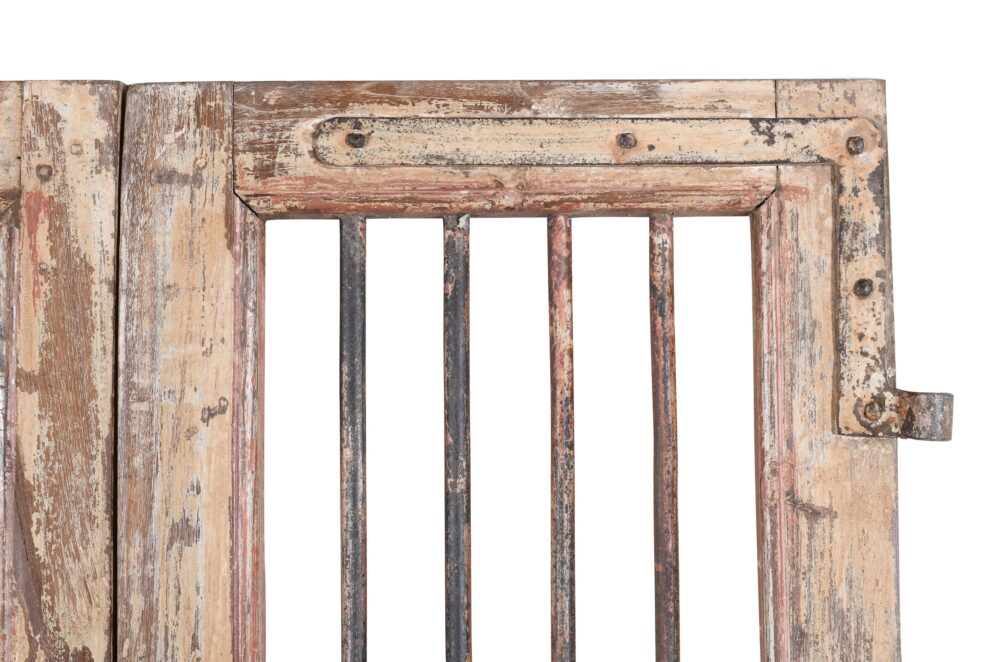 Antique Indian Pair Of Teak Wood Jali Doors - Image 4