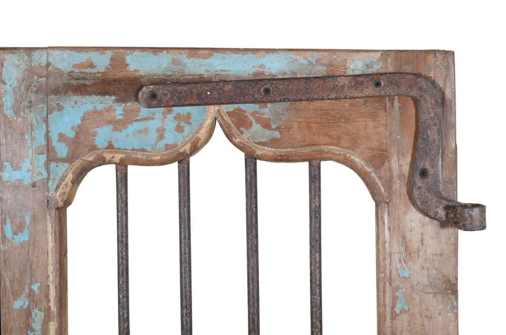 Antique Indian Pair Of Teak Wood Jali Doors - Image 3