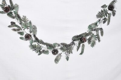 Christmas Artisan Fairtrade Metal Pine Cone and Leaf Garland Decoration