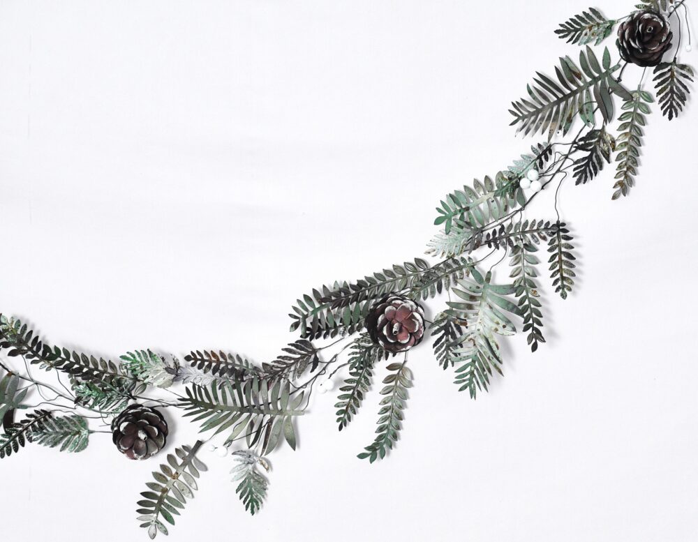 Christmas Artisan Fairtrade Metal Pine Cone and Leaf Garland Decoration - Image 2