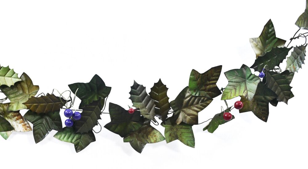 Christmas Artisan Fairtrade Metal Holly and Ivy Garland Decoration - Image 4