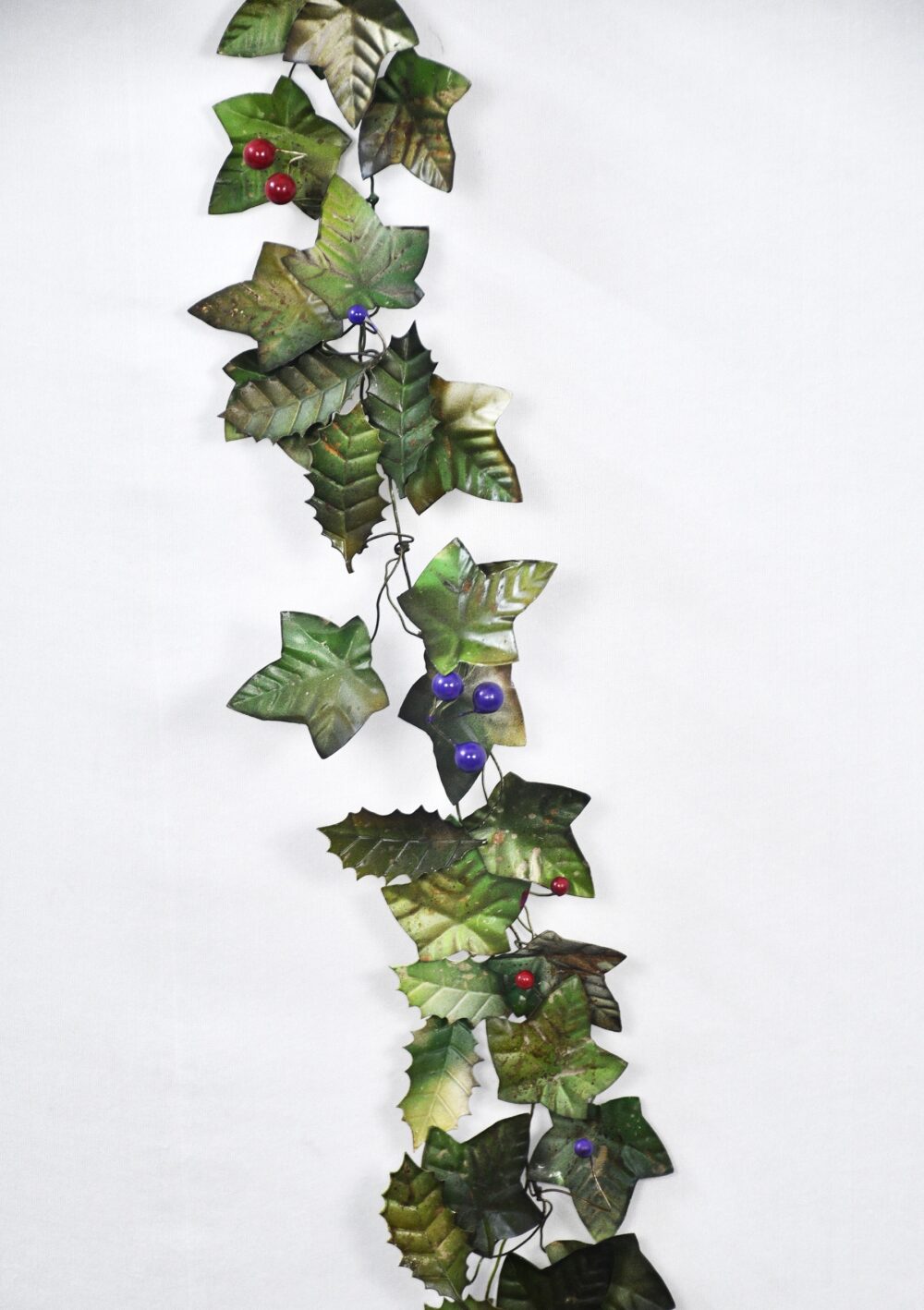 Christmas Artisan Fairtrade Metal Holly and Ivy Garland Decoration - Image 2
