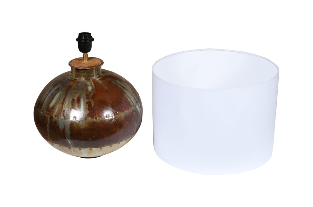 Indian Iron Matka Table Lamp With Shade - Image 2