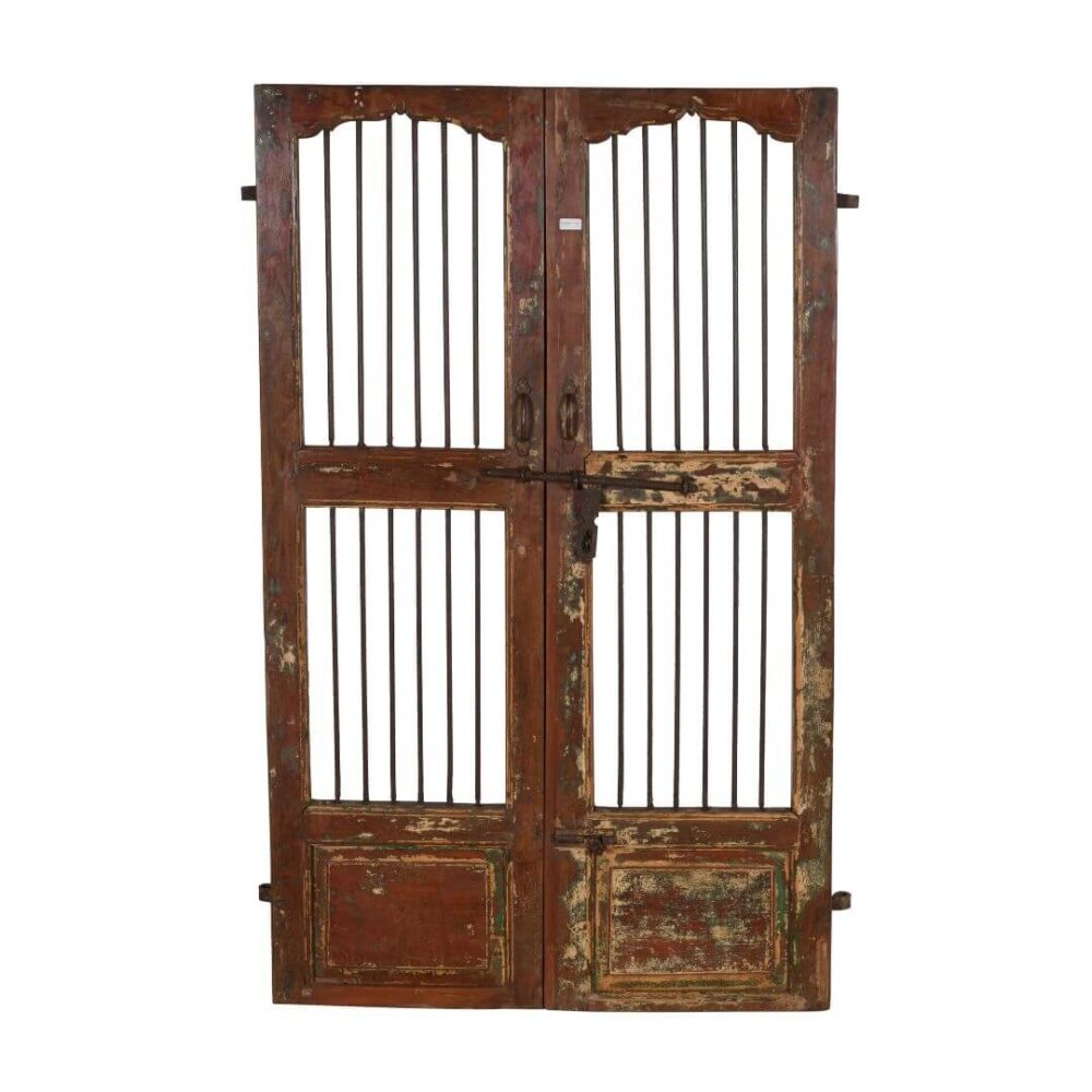 Antique Indian Teak Wood and Iron Jali Doors (163cm x 108cm) | c.1880-1900 - Image 2