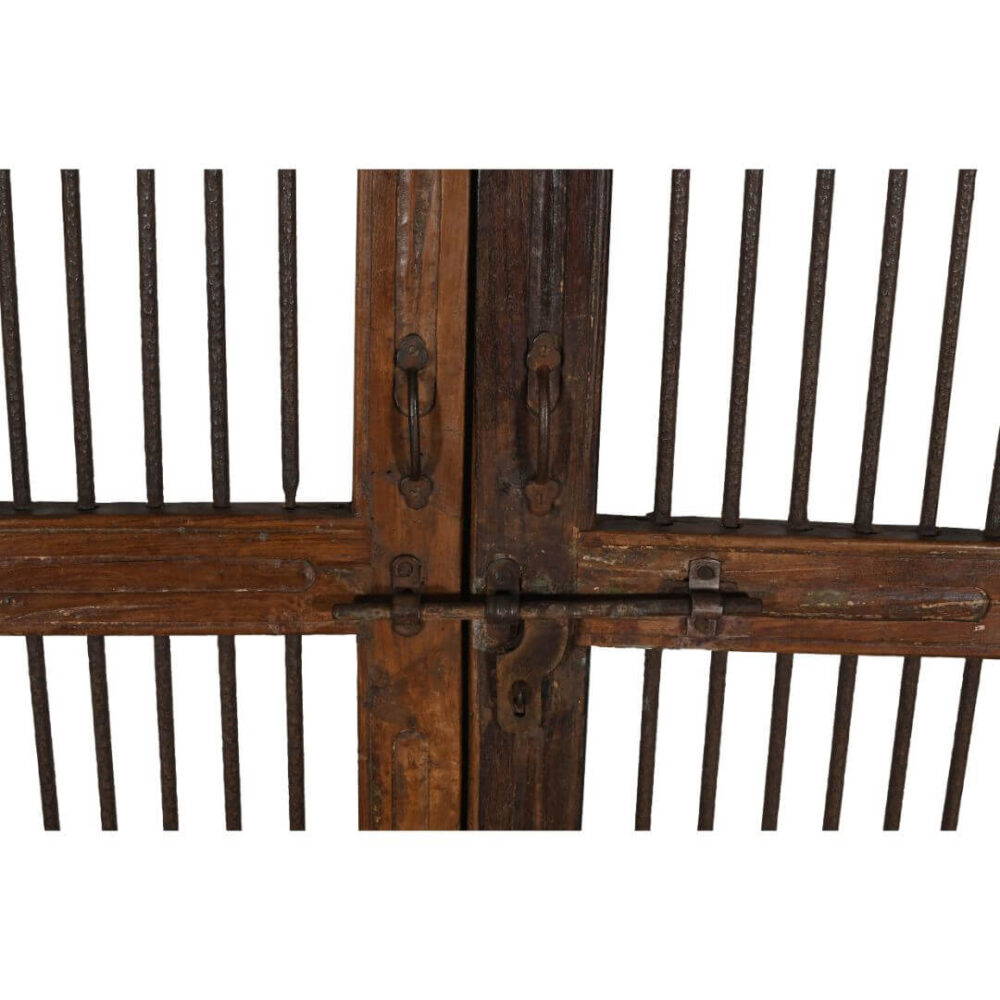 Antique Indian Teak Wood and Iron Jali Doors (163cm x 106cm) | c.1880-1900 - Image 3