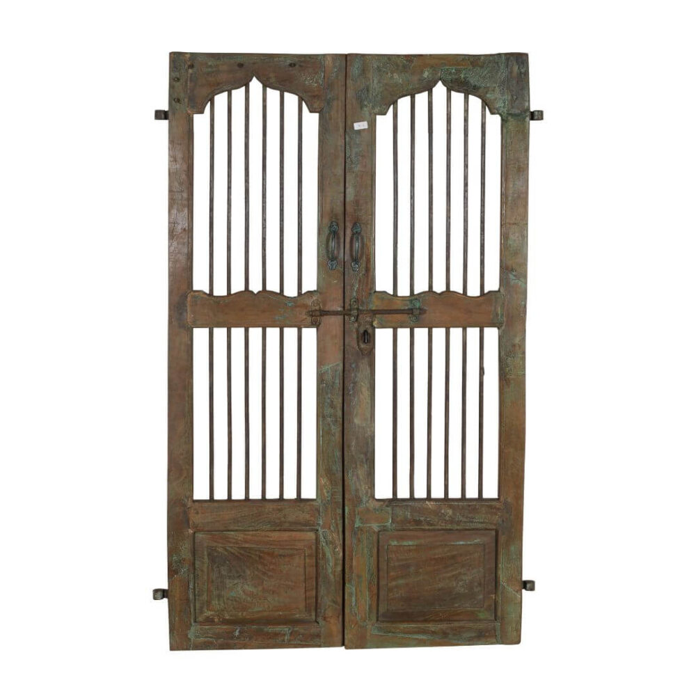 Antique Indian Teak Wood and Iron Jali Doors (166cm x 107cm) | c.1880-1900 - Image 3