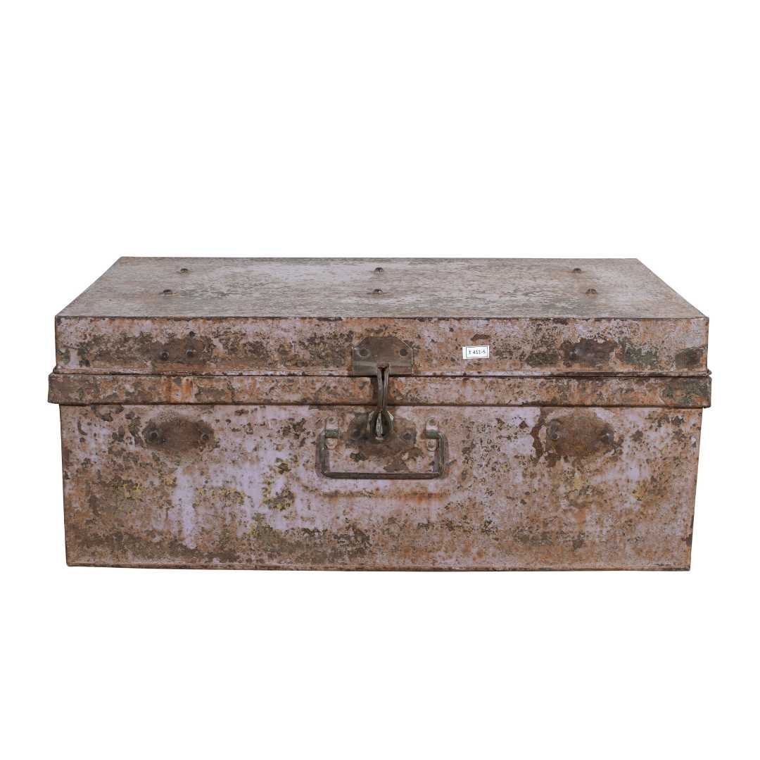 Vintage Indian Iron Train Travel Chest – Lilac & Verdigris Green Painted Coffee Table, c.1930 - Image 3