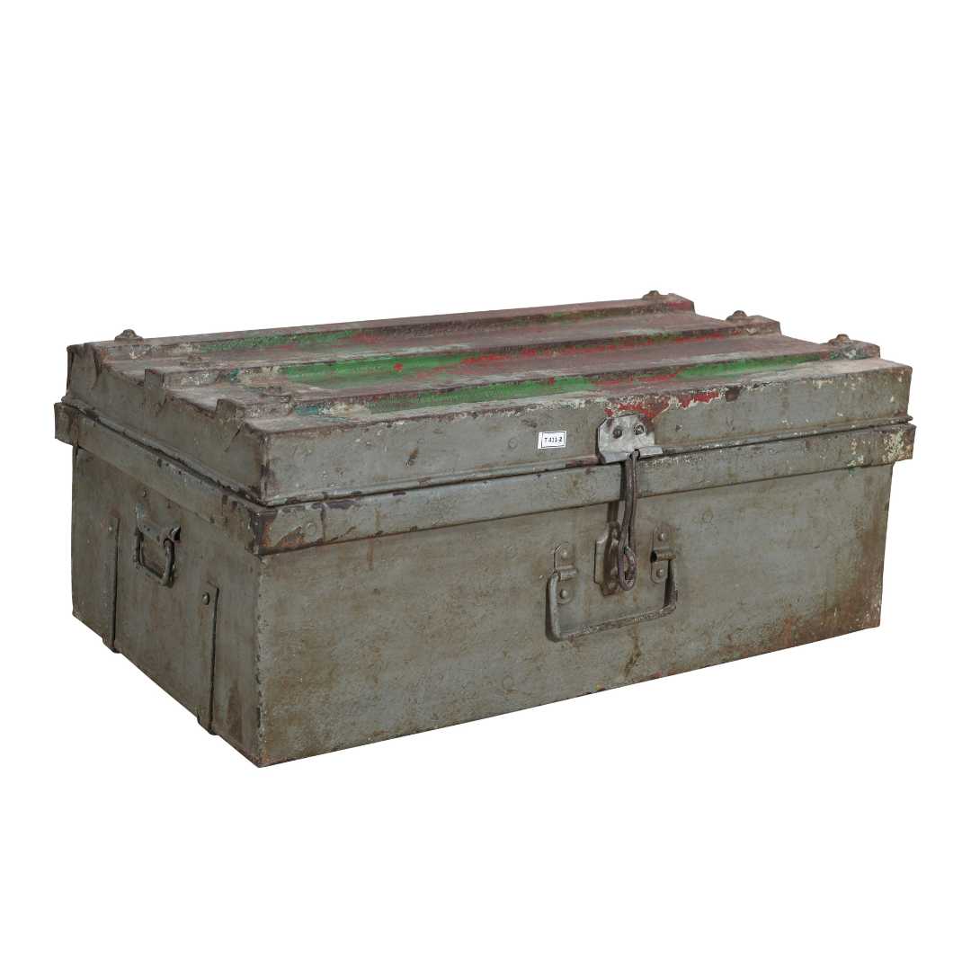 Vintage Indian Iron Train Travel Chest – Distressed Grey, Green & Red Painted Trunk, c.1930 - Image 3