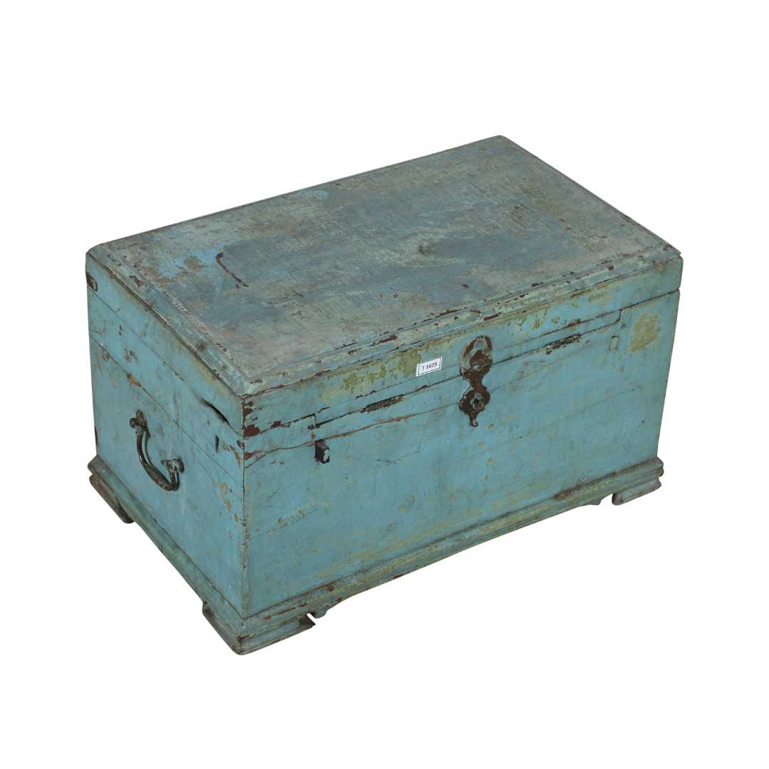 Antique Distressed Aqua Blue Indian Teak Dowry Treasure Chest Coffee Side Table - Image 3