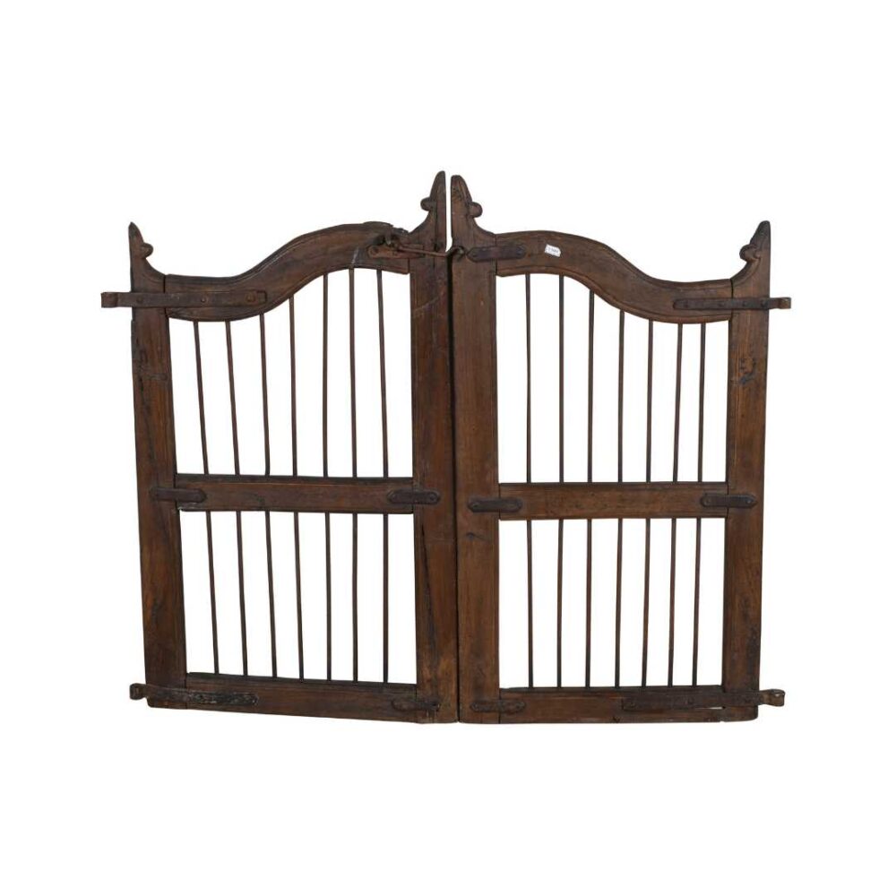 Antique Burnished Mahogany Indian Teak Dog Gates Garden Gate Pair (c.1880–1900) - Image 3
