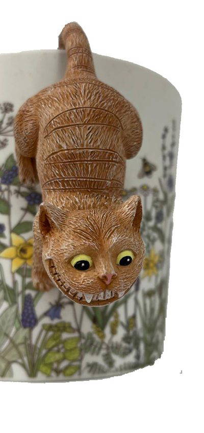 Alice in Wonderland - Cheshire Cat Pot Hanger - Pot Buddy